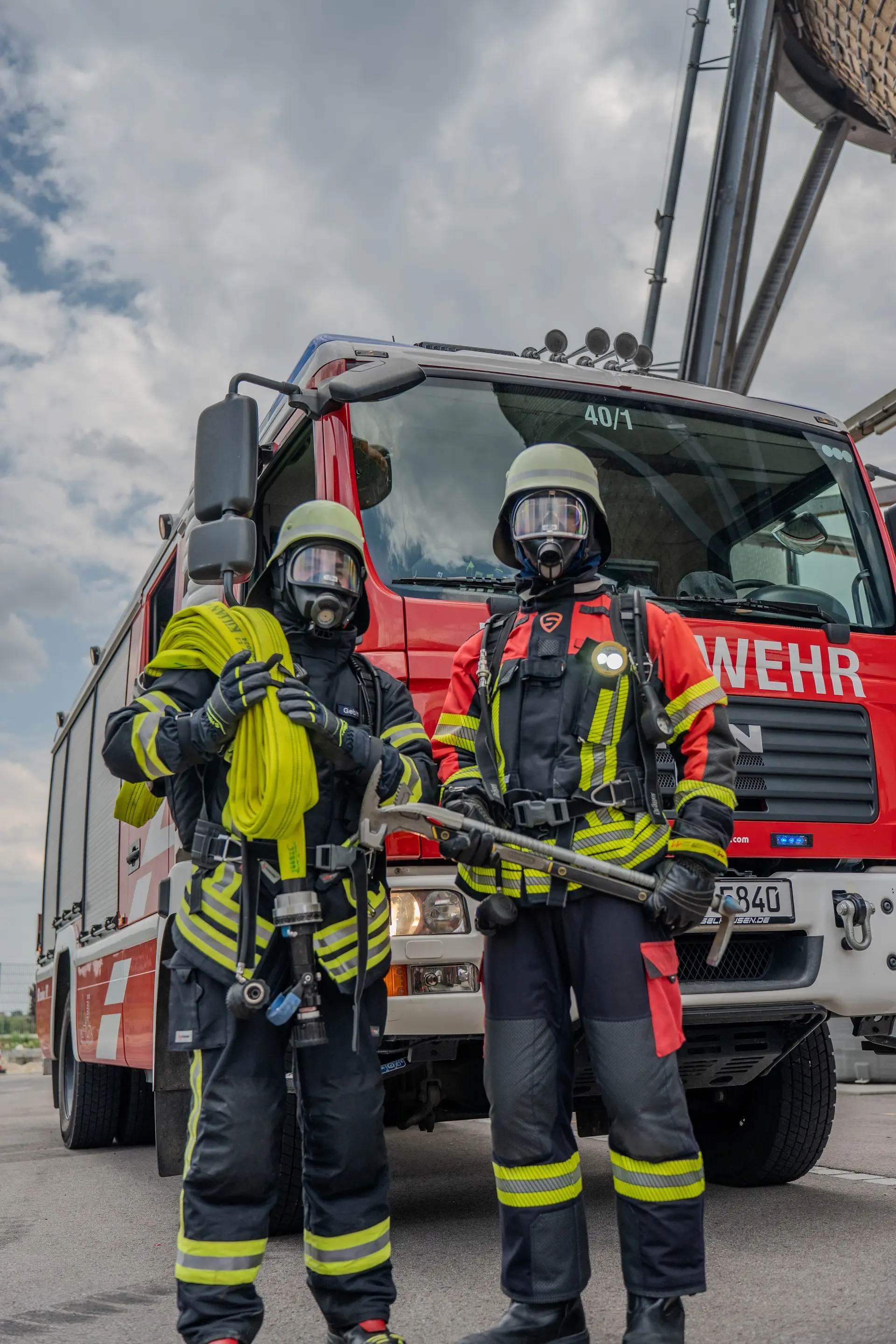 Feuerwehrteam bei einer technischen Rettungsübung